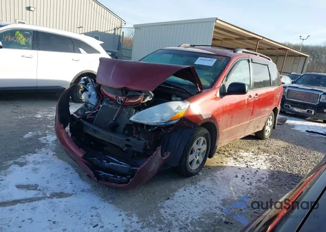 2010 Toyota Sienna Le из США, поврежденный, VIN 5TDKK4CC0AS328629